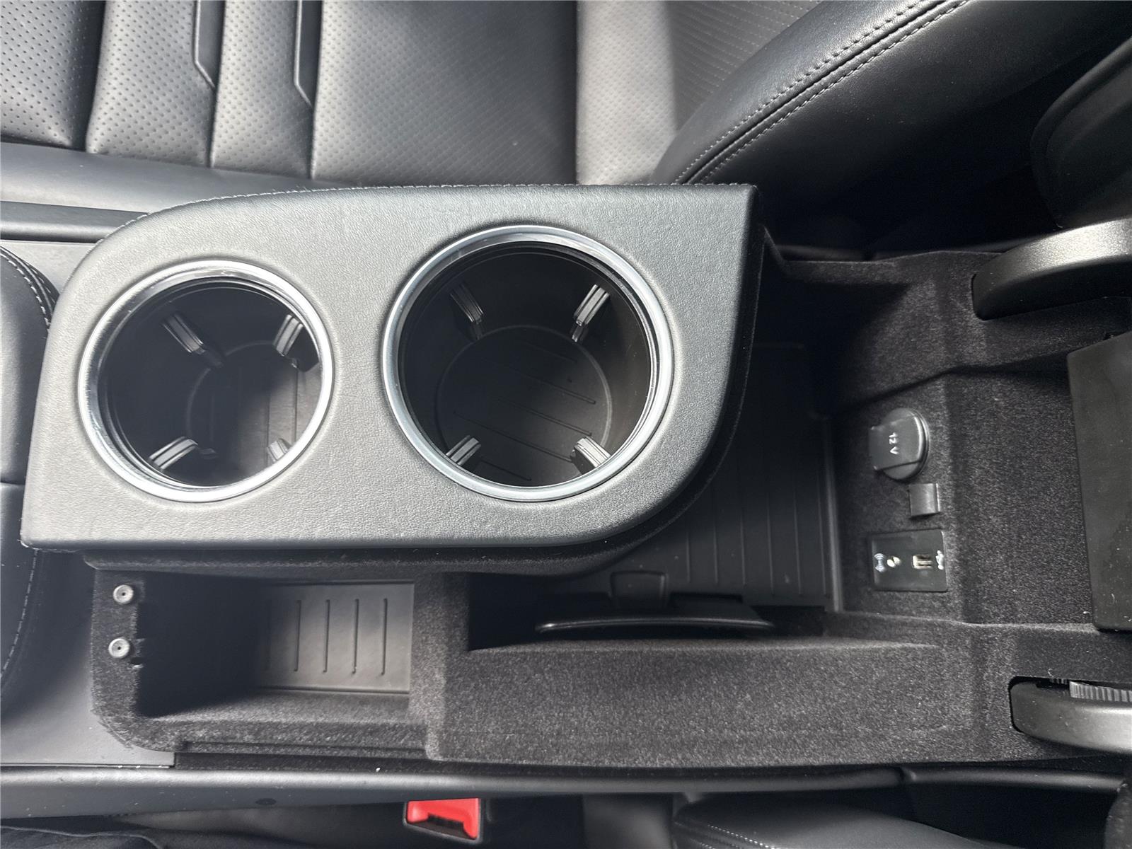 2020 Porsche Panamera GTS photo 20
