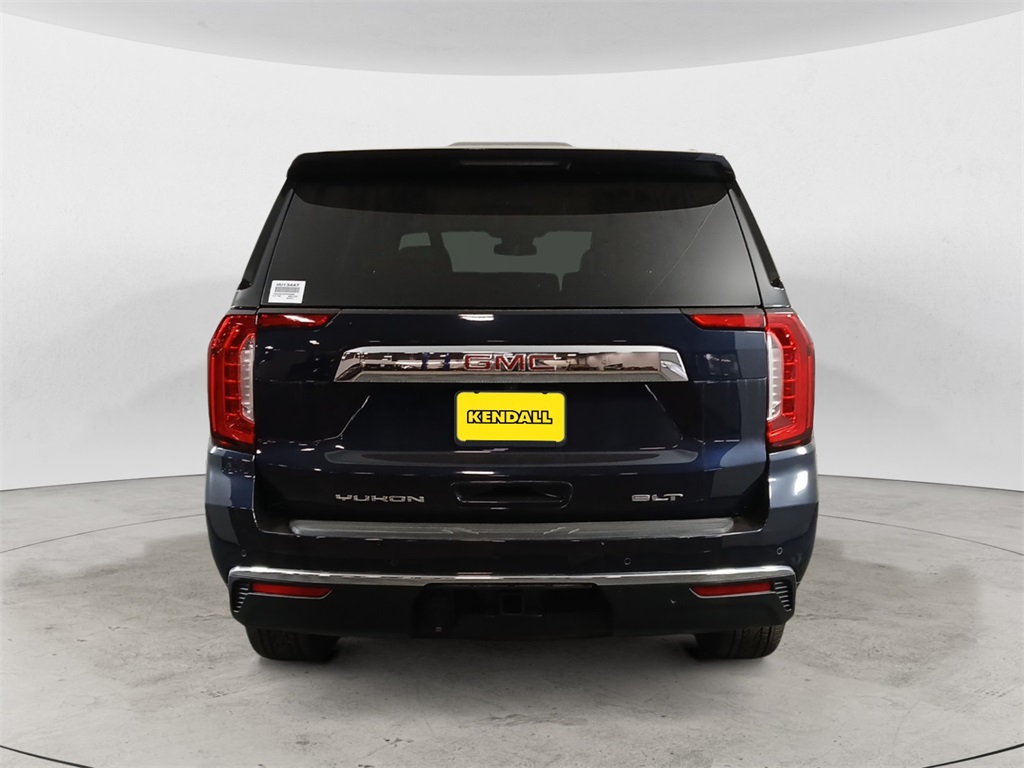 2023 Gmc Yukon SLT photo 3