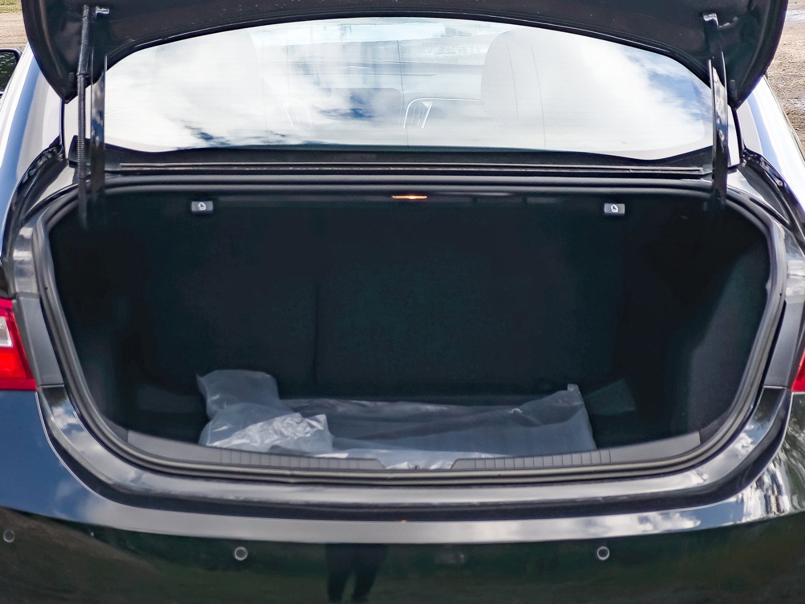 New 2024 Chevrolet Malibu LS REMOTE START SIDE BLIND ZONE ALERT 4dr Car