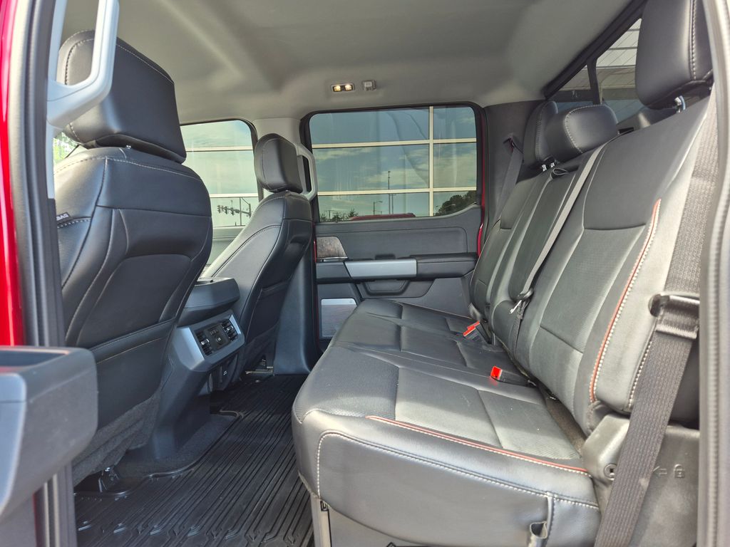 2024 Ford F-250 photo 12