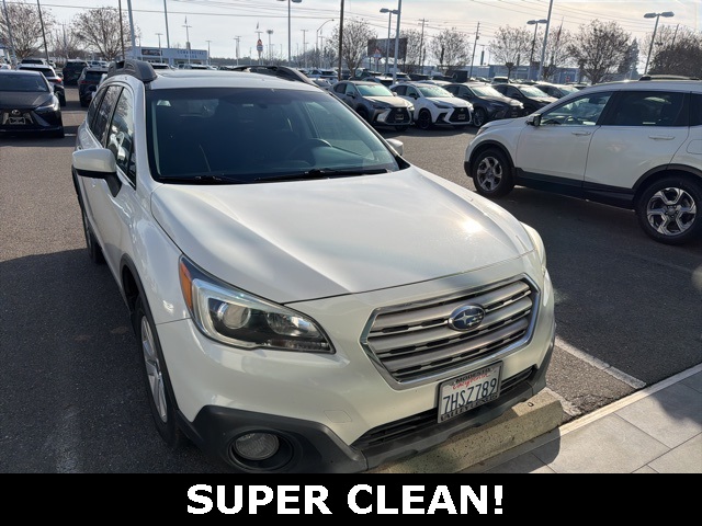 2015 Subaru Outback Premium's photo