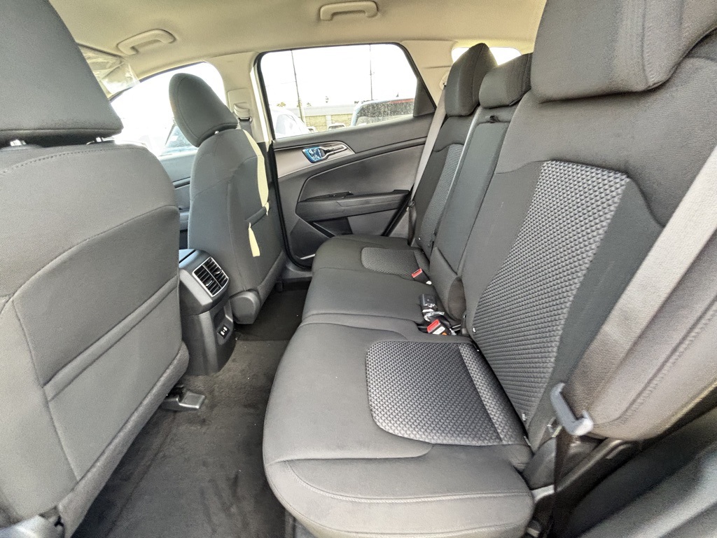 2026 Kia Sportage LX photo 19