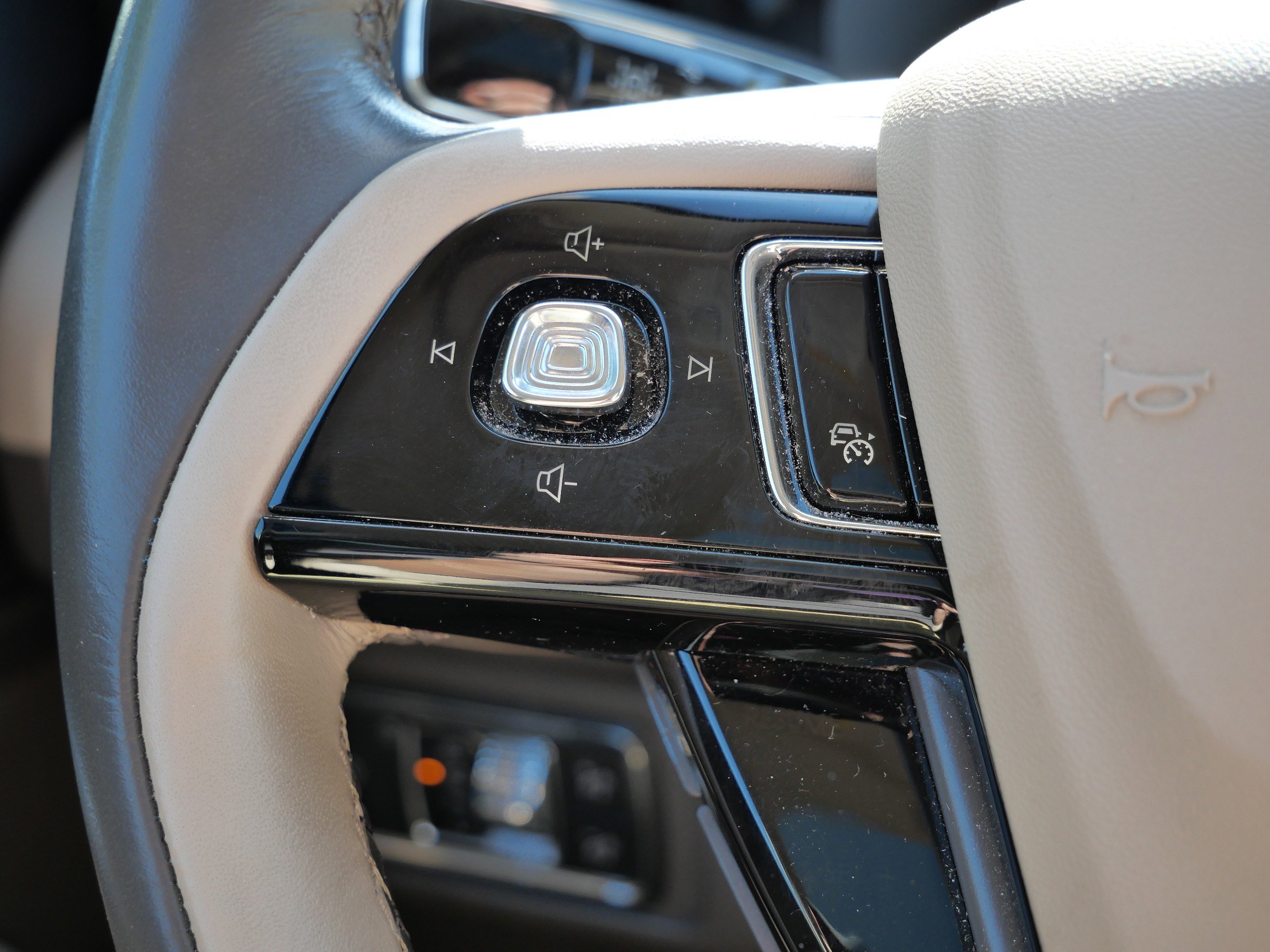 2022 Lincoln Corsair Grand Touring photo 31