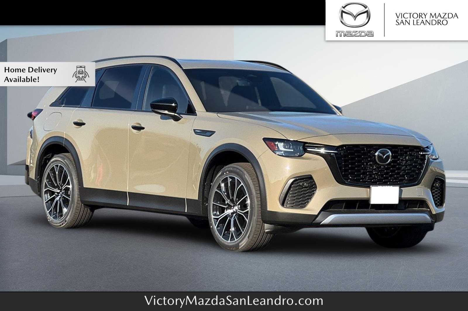 2025 Mazda CX-70 Premium Plus Package's photo