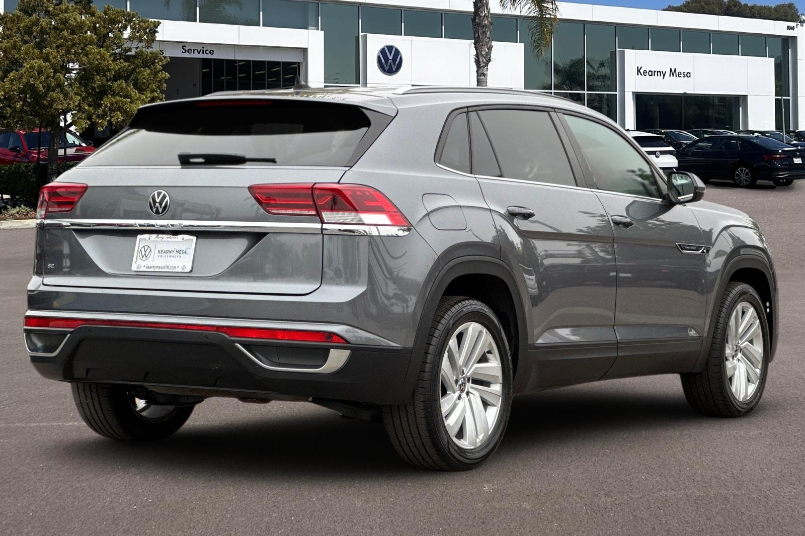 2021 Volkswagen Atlas Cross Sport SE Technology photo 4