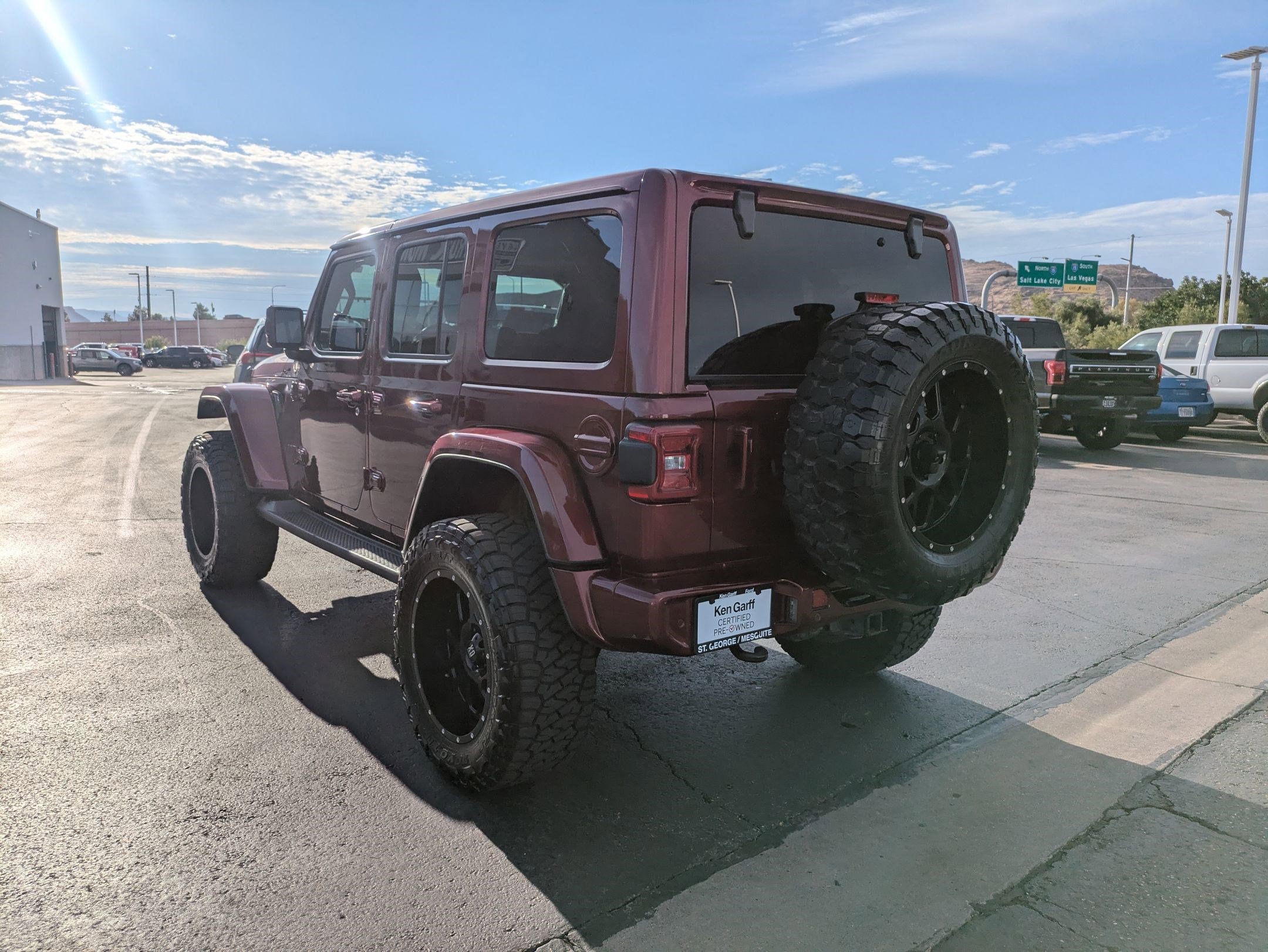 2021 Jeep Wrangler Unlimited Sahara High Altitude photo 4