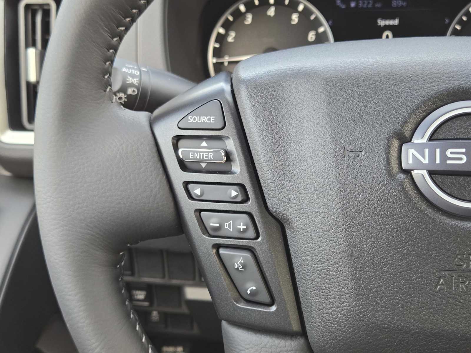 2026 Nissan Frontier Crew Cab SV photo 20
