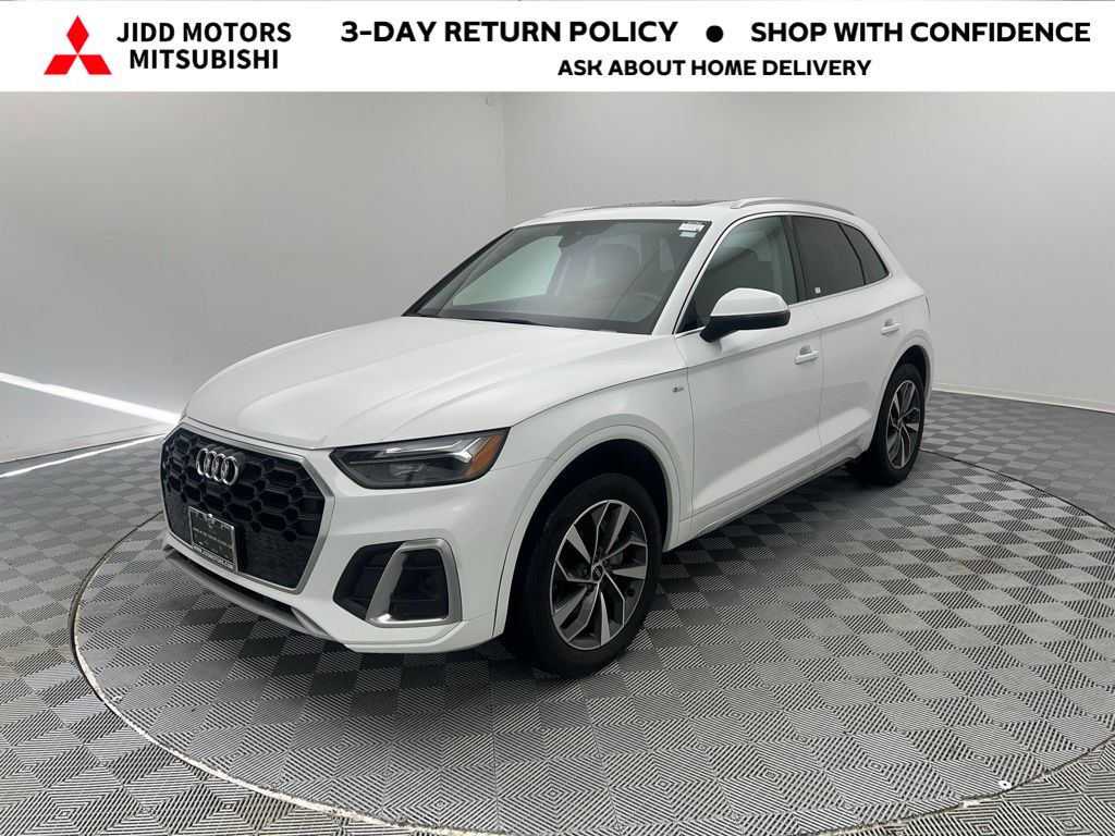 2023 Audi Q5 Premium Plus's photo
