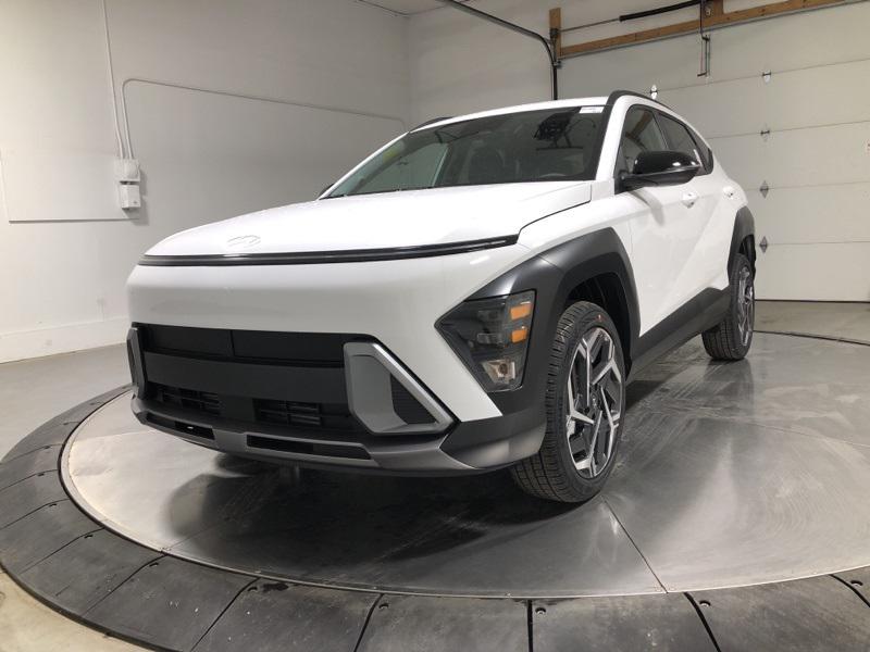 2026 Hyundai Kona SEL photo 2