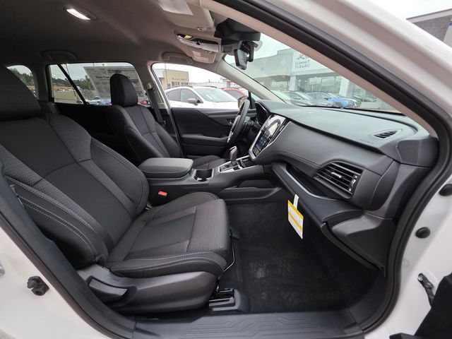 2025 Subaru Outback Premium photo 8