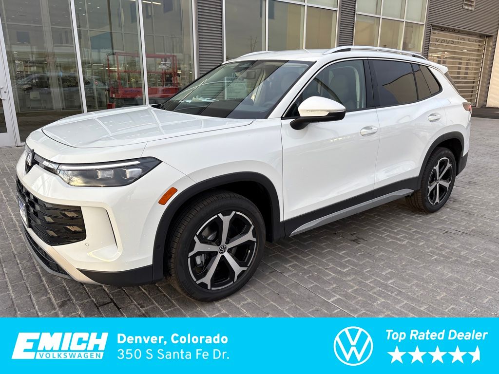 2026 Volkswagen Tiguan SE's photo