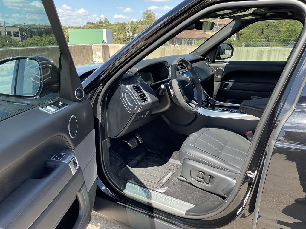 2022 Land Rover Range Rover Sport HST photo 9