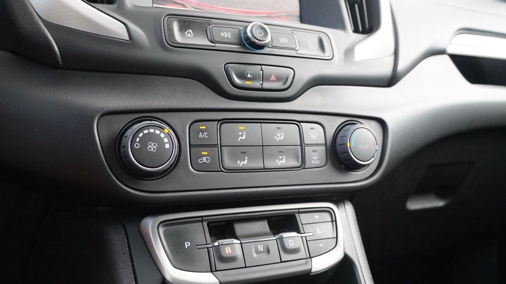 2023 Gmc Terrain SLE photo 30