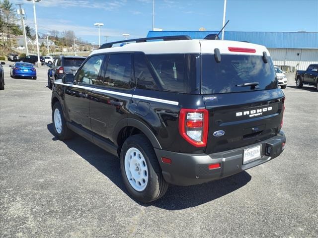 2025 Ford Bronco Sport Heritage photo 3