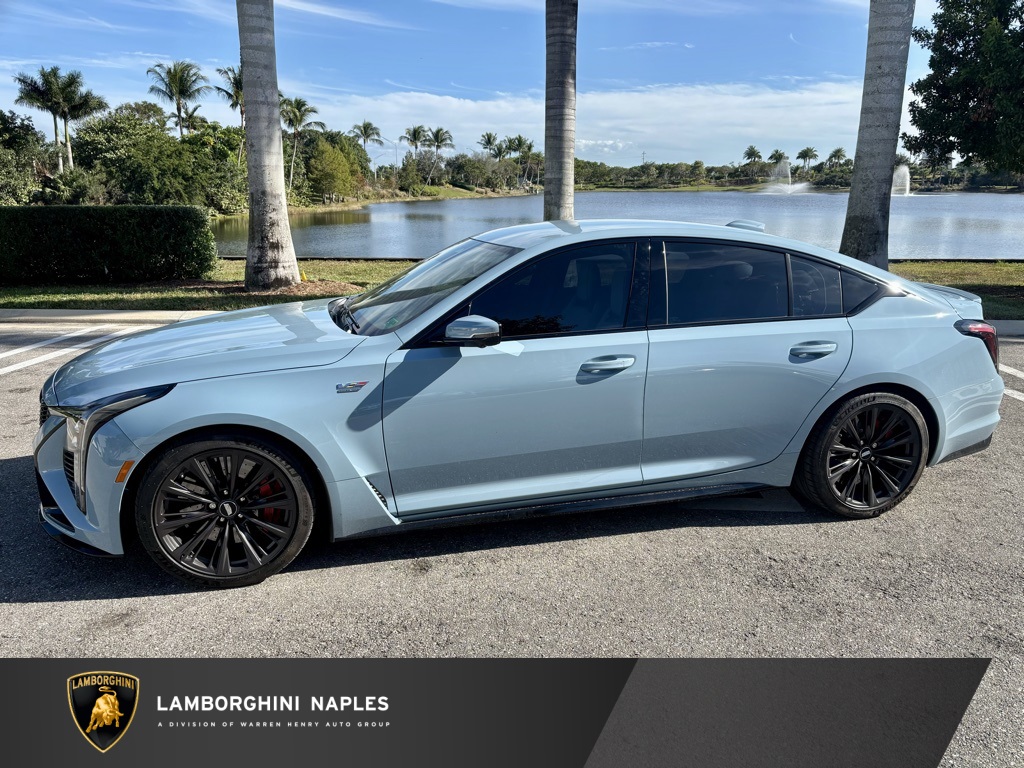 2025 Cadillac CT5 V-Series Blackwing's photo