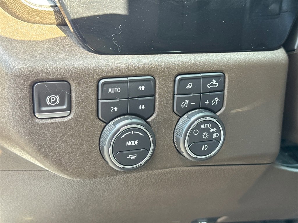 2023 Chevrolet Silverado 1500 LTZ photo 27