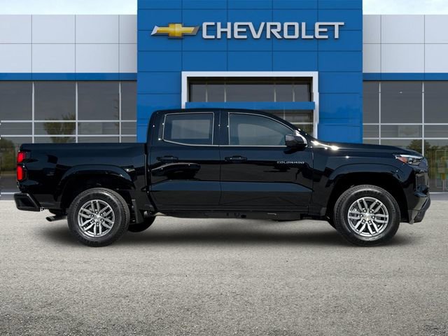 2026 Chevrolet Colorado LT photo 3
