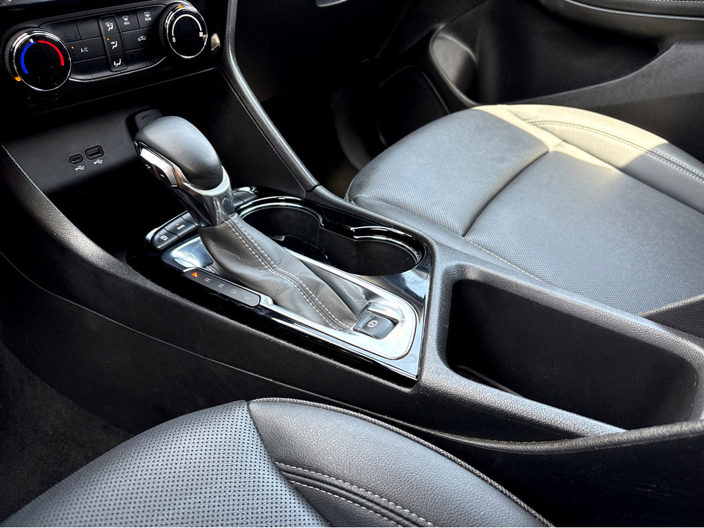 2024 Buick Encore GX Sport Touring photo 10