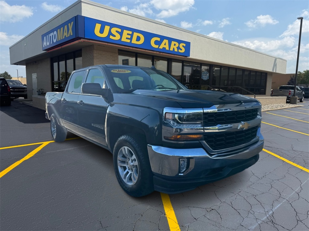 2018 Chevrolet Silverado 1500 LT photo 4