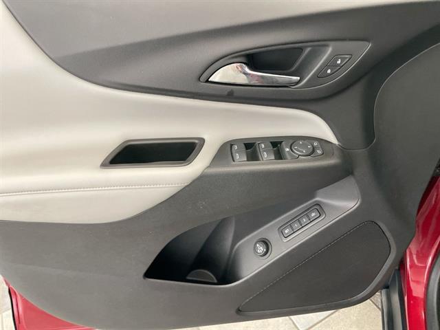 2020 Chevrolet Equinox Premier photo 21