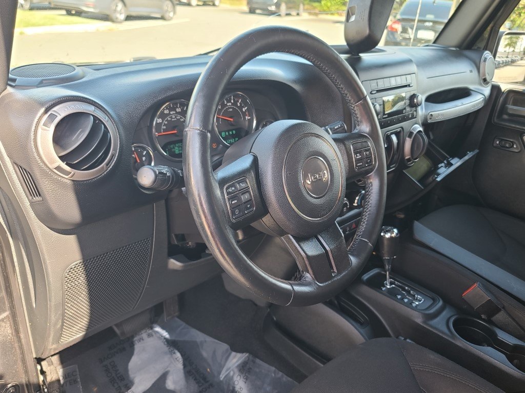 2015 Jeep Wrangler Sport photo 13