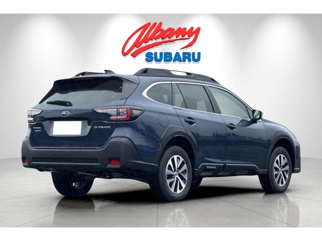 2025 Subaru Outback Premium photo 3