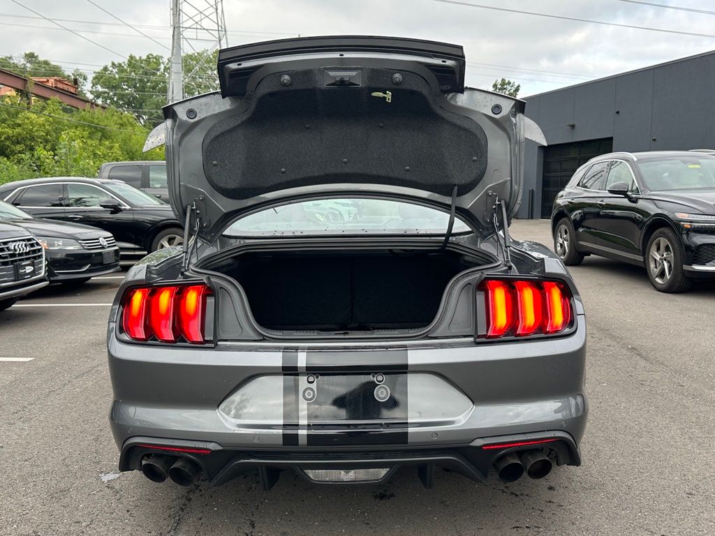 2022 Ford Mustang GT Premium photo 16