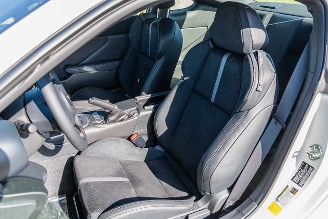 2025 Toyota GR86 Premium photo 3