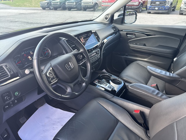 2022 Honda Pilot Touring photo 16
