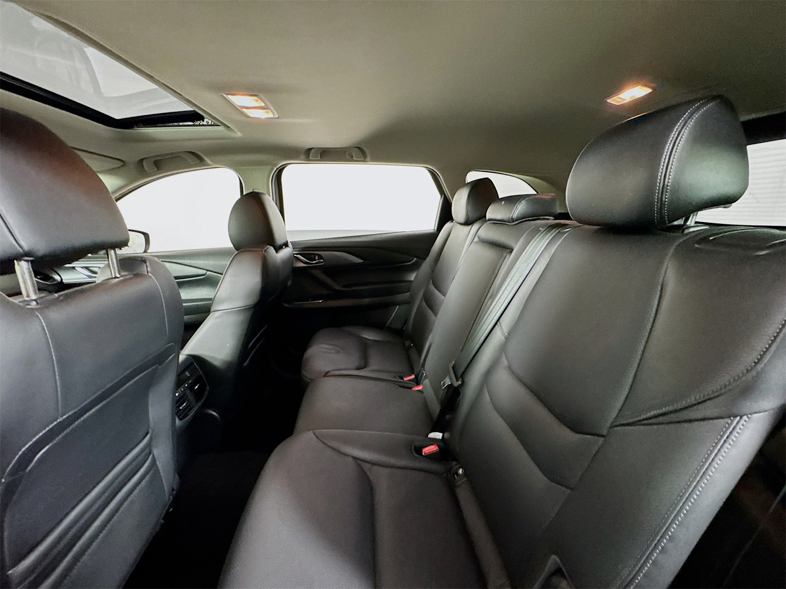 2023 Mazda CX-9 Touring photo 15