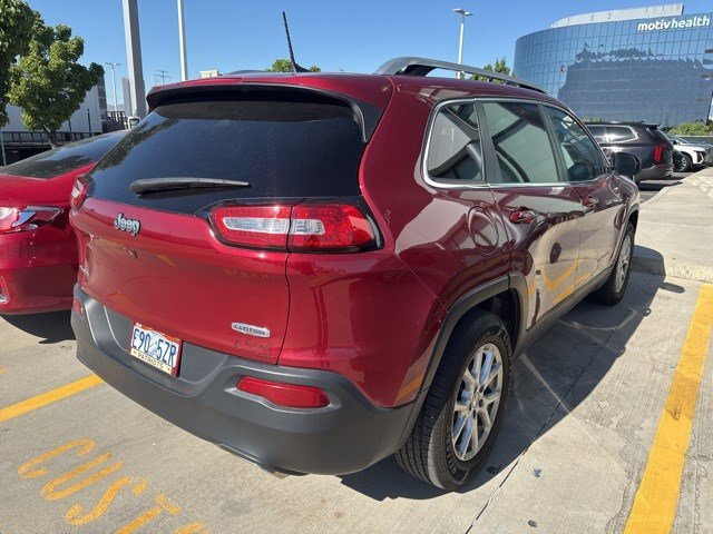 2017 Jeep Cherokee Latitude photo 3