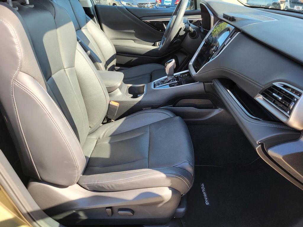 2023 Subaru Outback Touring XT photo 8