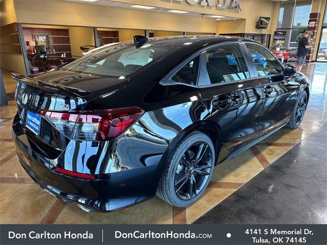 2026 Honda Civic Si photo 2