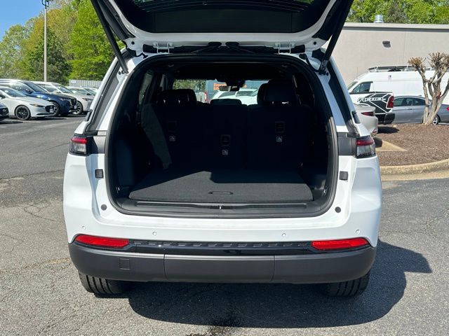 2025 Jeep Grand Cherokee Altitude X photo 11