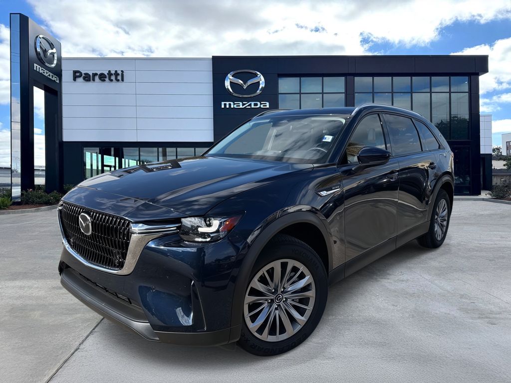 2025 Mazda CX-90 Preferred Package's photo