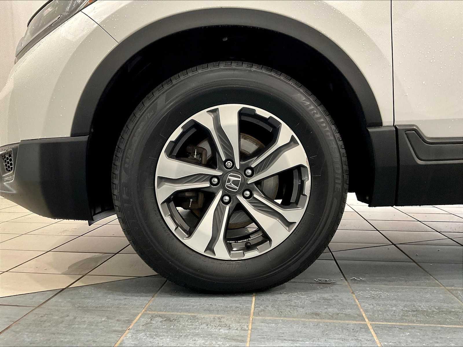 2019 Honda CR-V LX photo 6