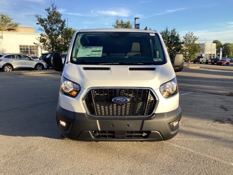 2025 Ford Transit photo 2