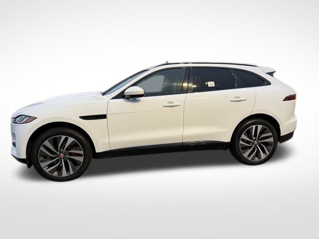 2022 Jaguar F-Pace S's photo