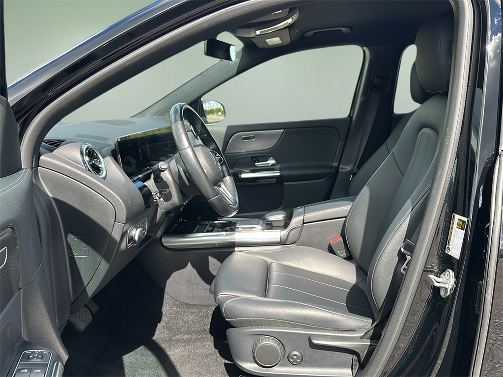 2022 Mercedes Benz GLA 250 4MATIC photo 8