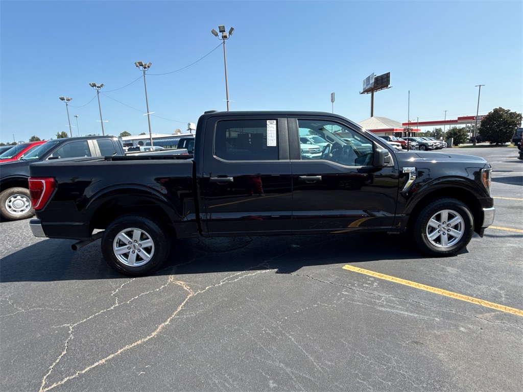 2023 Ford F-150 XLT photo 2