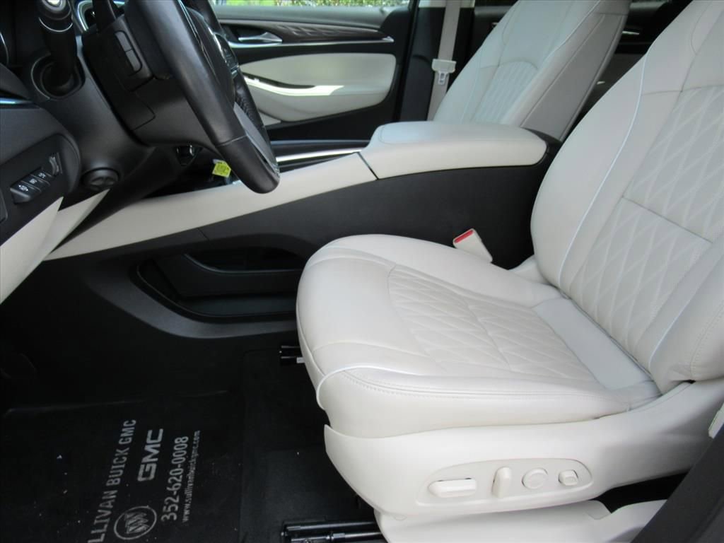2023 Buick Enclave Avenir photo 15