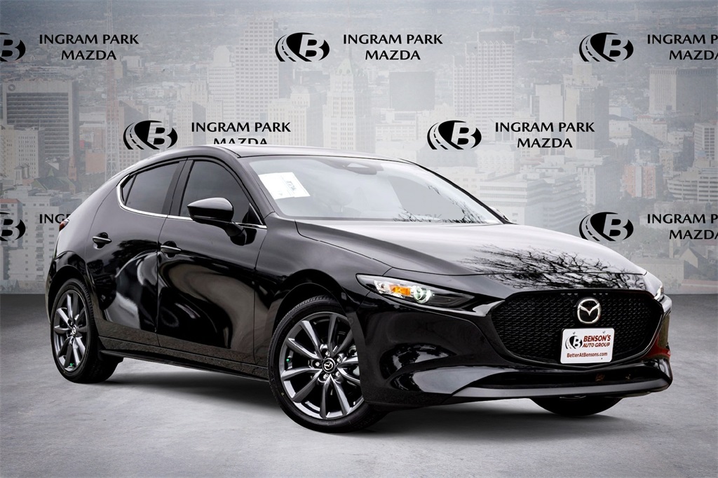 2026 Mazda Mazda3 Preferred's photo