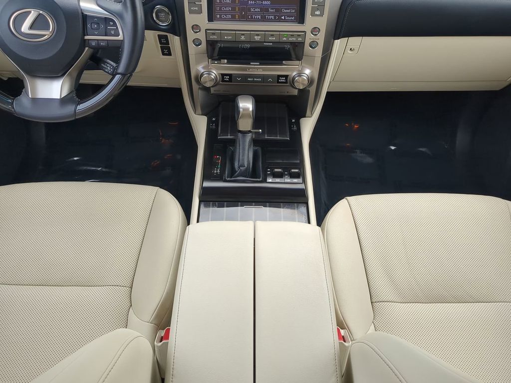 2021 Lexus GX 460 Premium photo 18