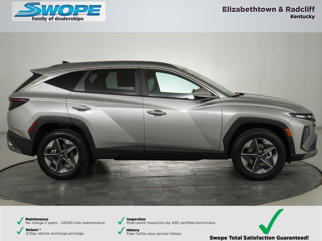 2026 Hyundai Tucson SEL Convenience photo 2