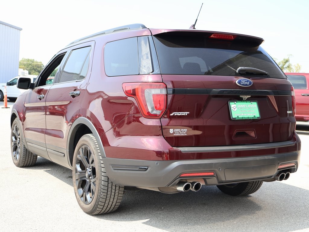 2019 Ford Explorer Sport photo 3