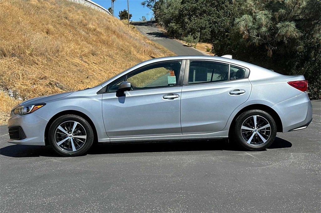 2023 Subaru Impreza Premium photo 7