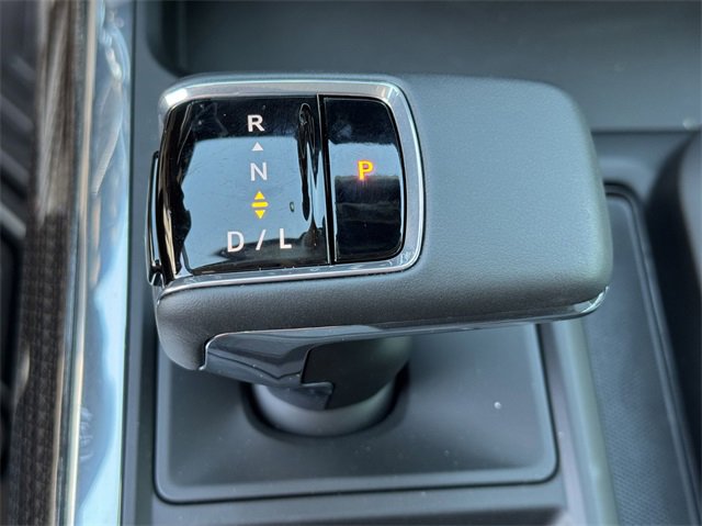 2025 Chevrolet Silverado 1500 LT photo 25