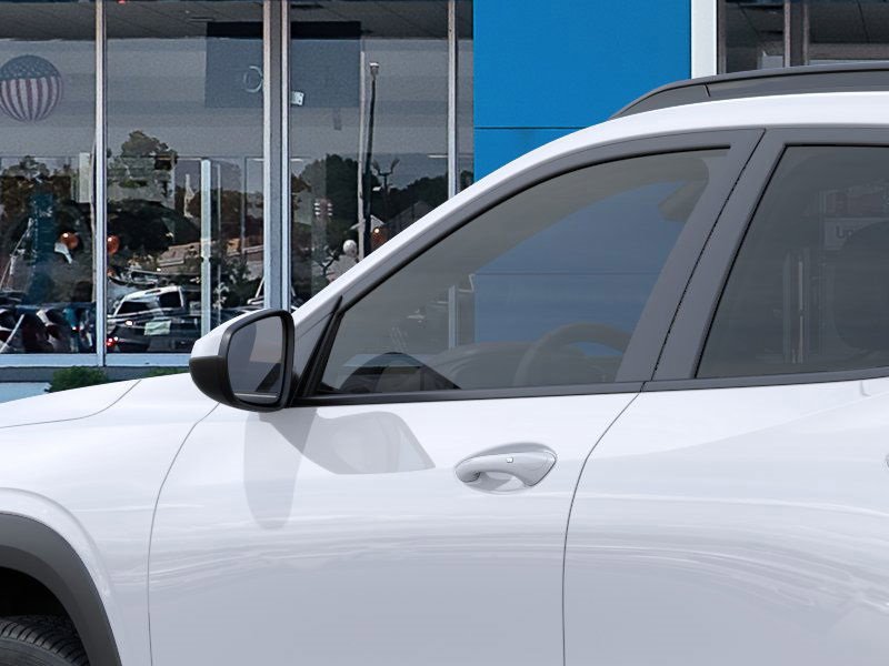 2025 Chevrolet Trax LT photo 11