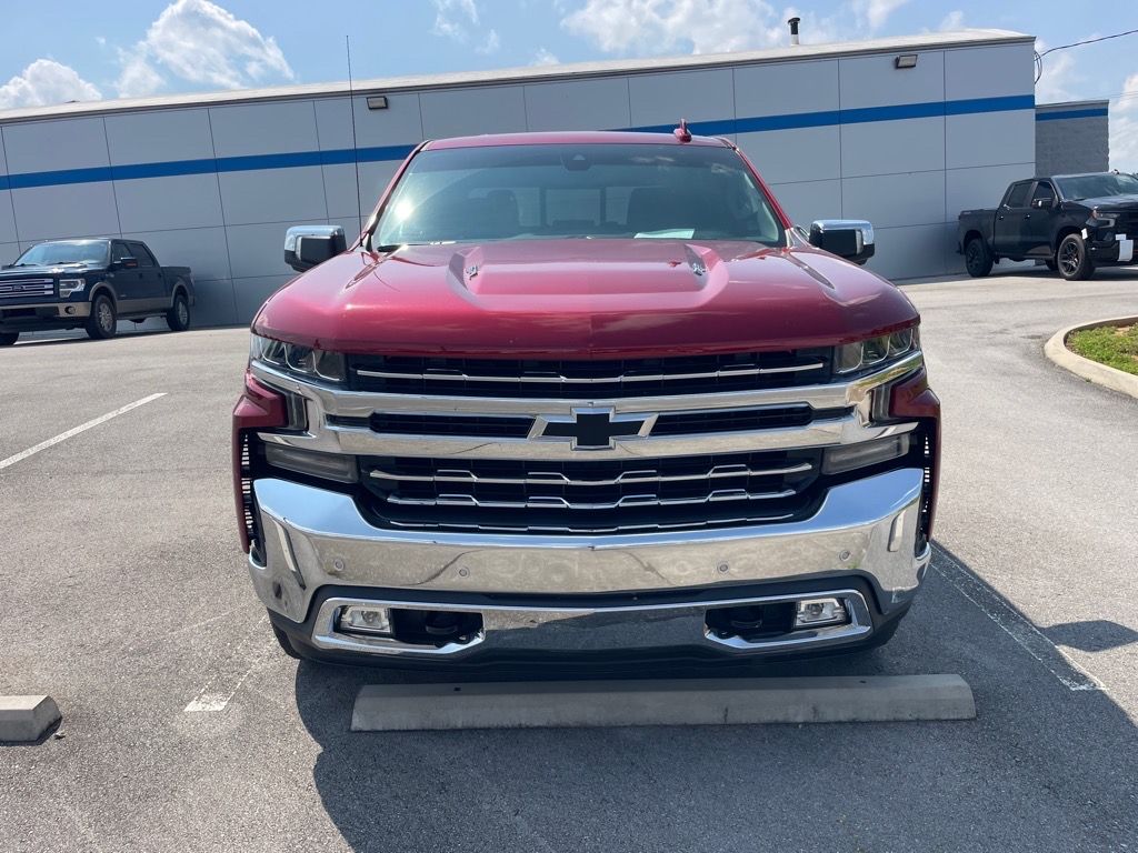 2022 Chevrolet Silverado 1500 LTZ photo 2