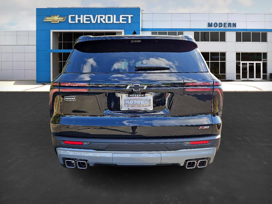 2026 Chevrolet Traverse Z71 photo 3